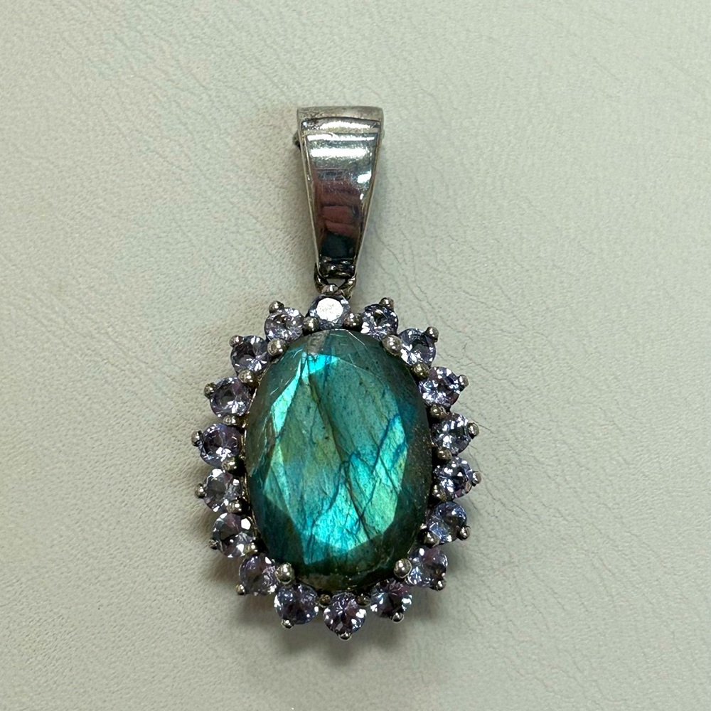 925 Sterling Silver labradorite & tanzanite halo oval shaped necklace pendant